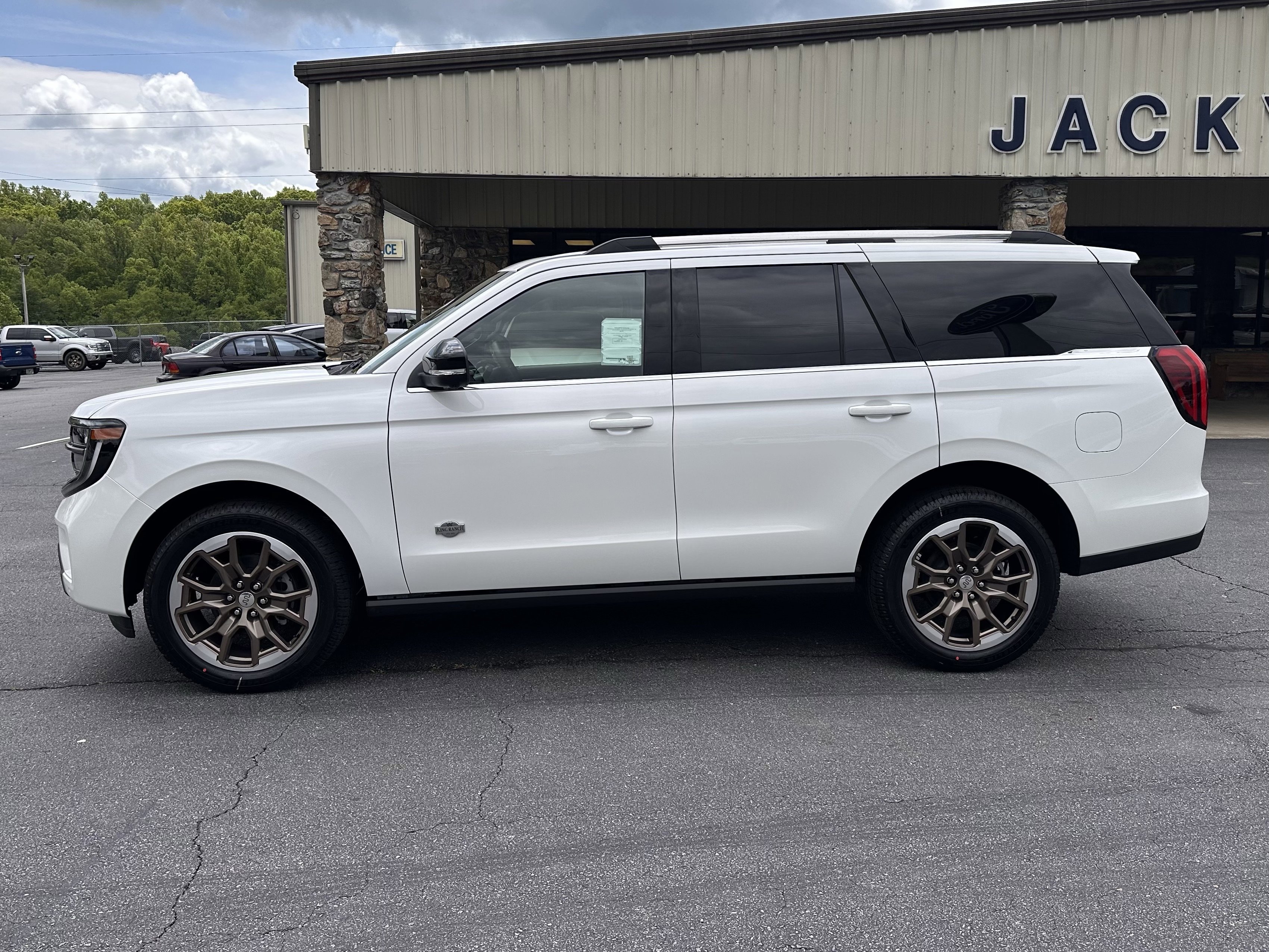 New 2026 Star White Metallic Tri-Coat Ford King Ranch® image 1