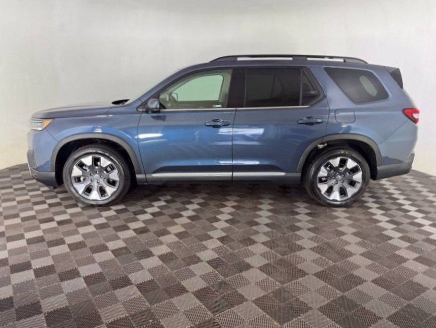 Used 2026  Honda Touring image 4