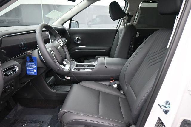New 2026 White Hyundai SEL AWD image 11