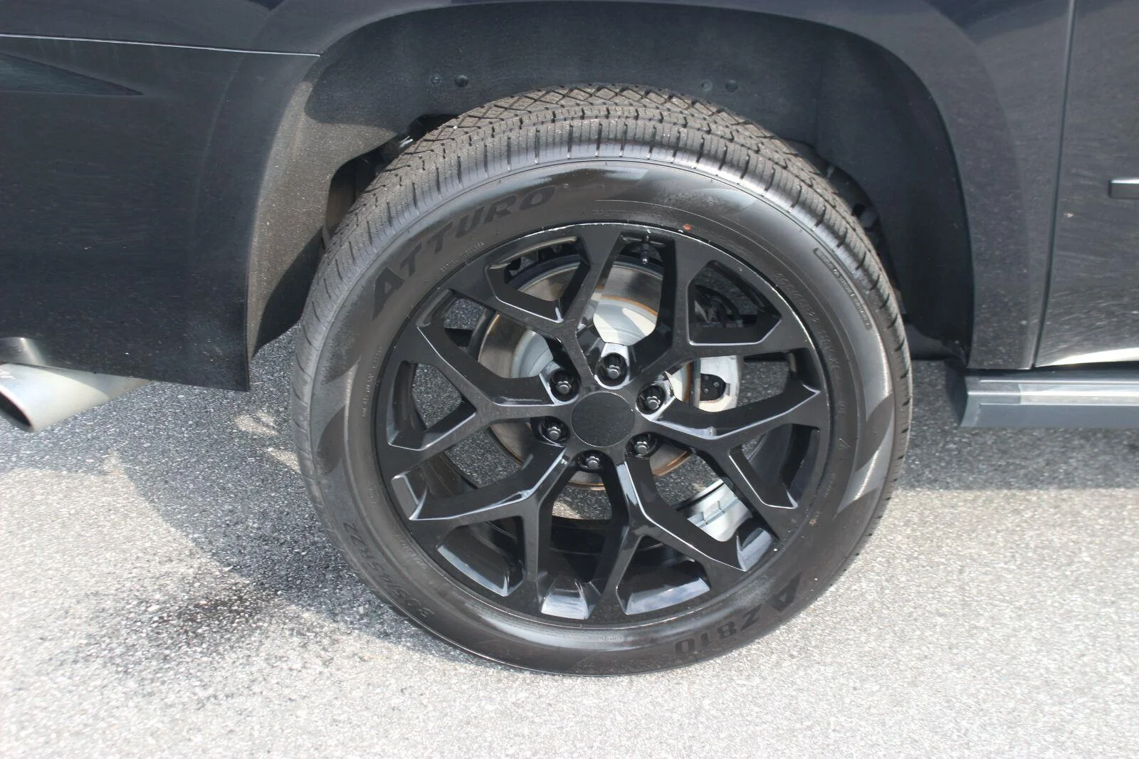 Used 2020 BLACK Chevrolet Premier image 40