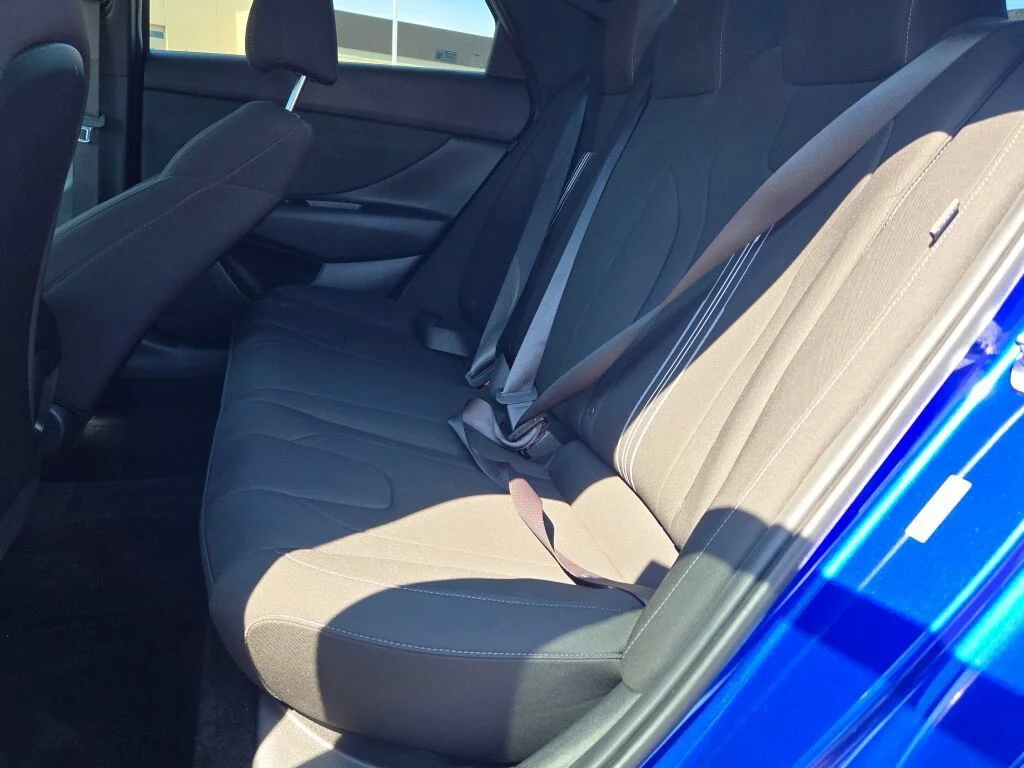 Used 2025 Blue Hyundai SEL Sport image 11