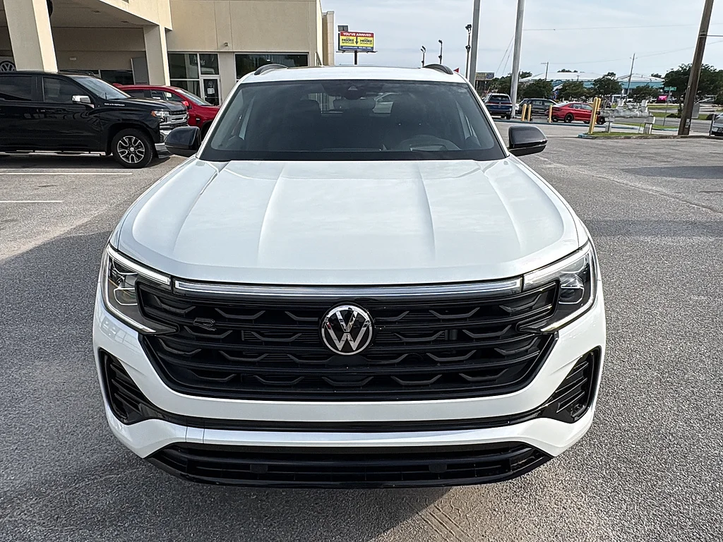 New 2026 Opal White Pearl Volkswagen 2.0T SEL R-Line Black 4MOTION image 8