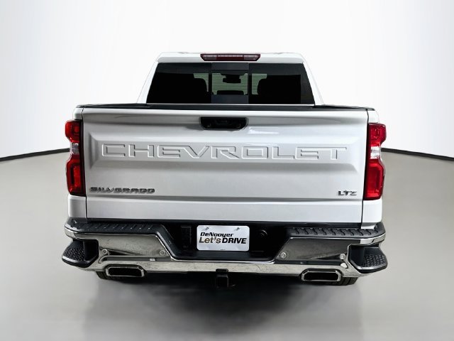 Used 2022 IRIDESCENT PEARL TRICOAT Chevrolet LTZ image 12