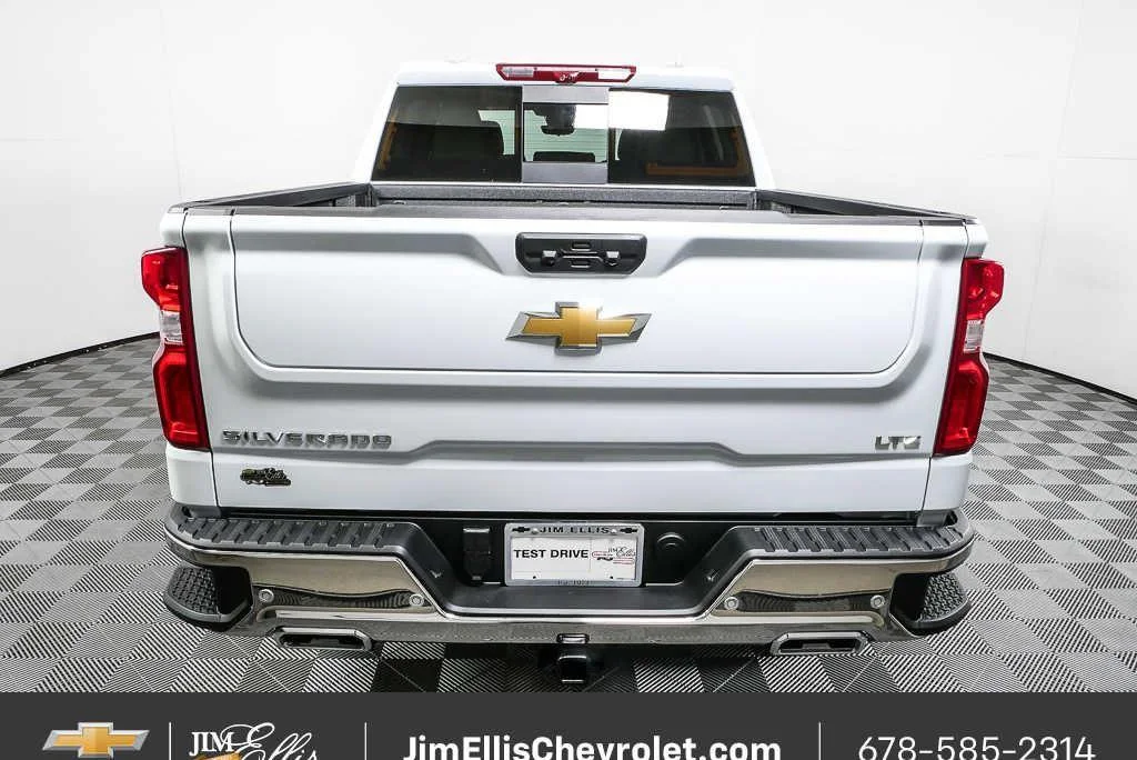 New 2026 Polar White Tricoat Chevrolet LTZ image 48