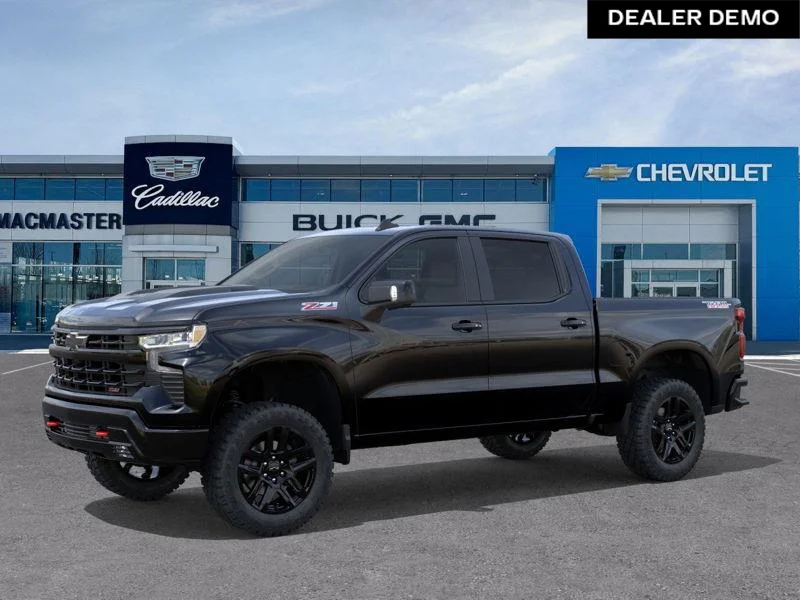 Used 2026  Chevrolet LT Trail Boss image 2