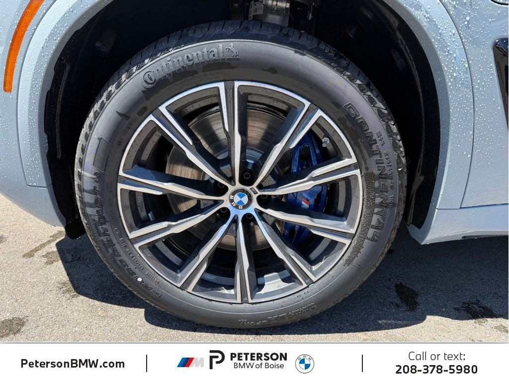 New 2026 Brooklyn Grey Metallic BMW xDrive50e image 39