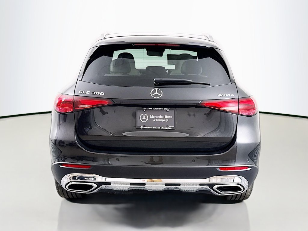 New 2026 Graphite Grey Metallic Mercedes-Benz GLC 300 image 39