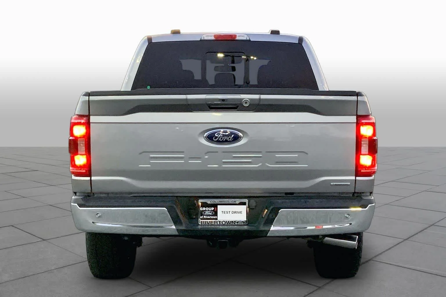 Used 2022 Iconic Silver Metallic Ford XLT image 5