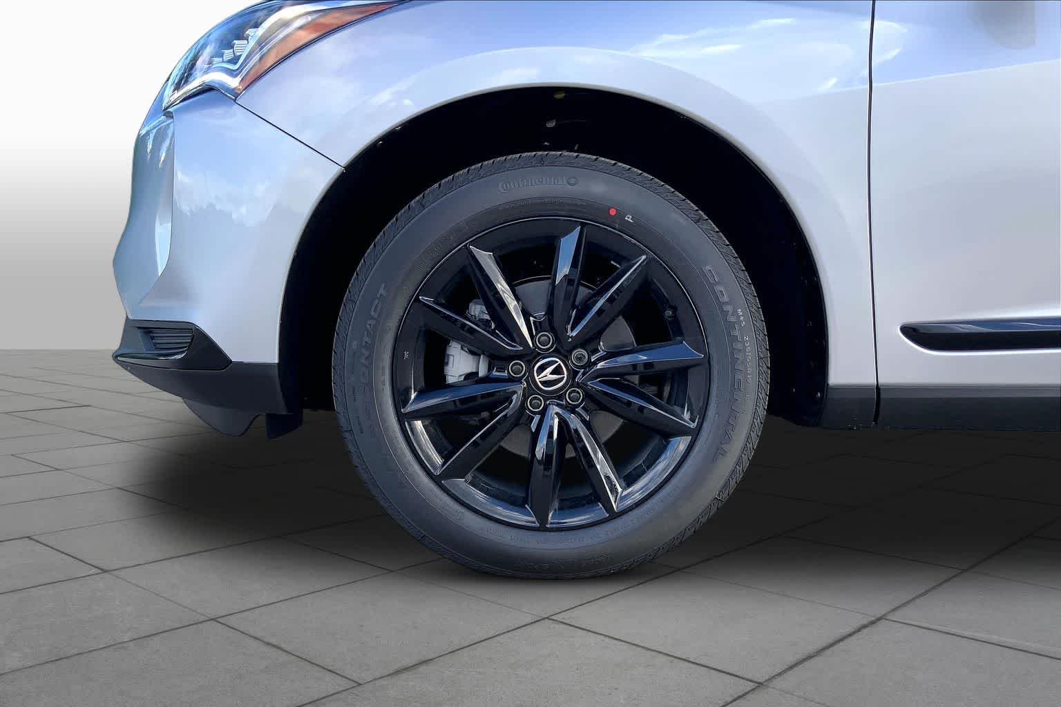 New 2026 Solar Silver Metallic Acura  image 12