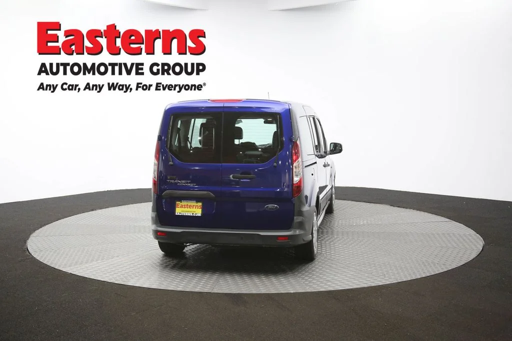 Used 2017 Blue Ford XL image 34