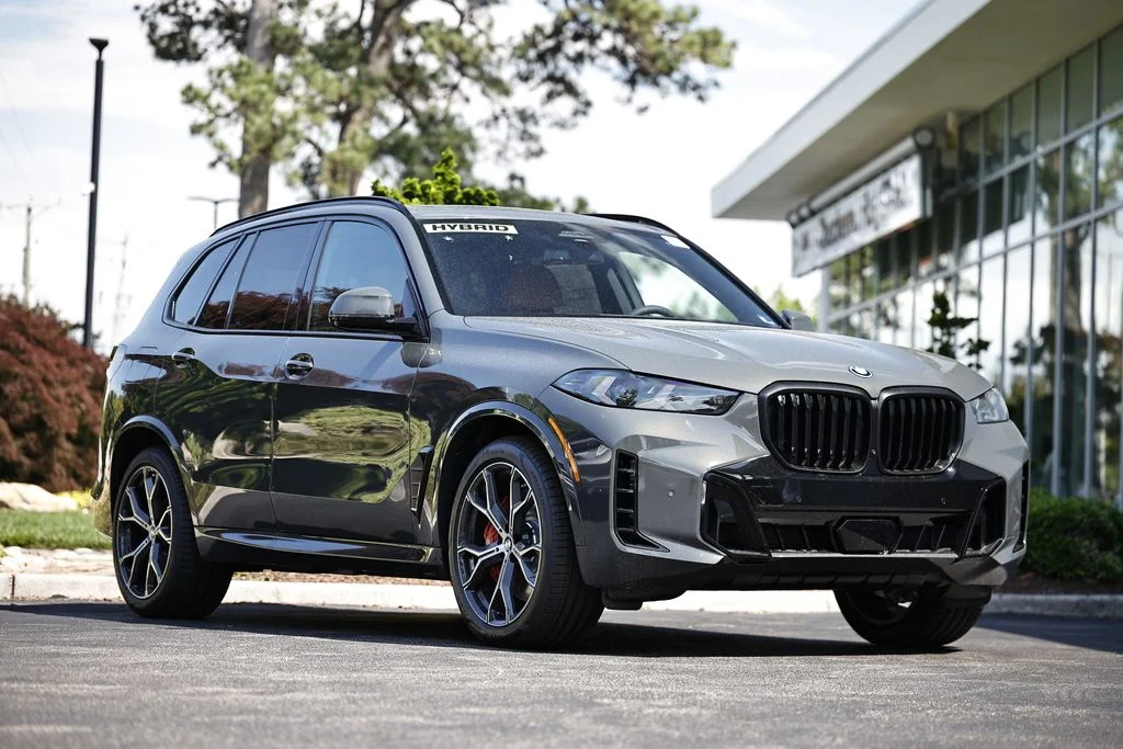 2026 BMW X5 xDrive50e's photo