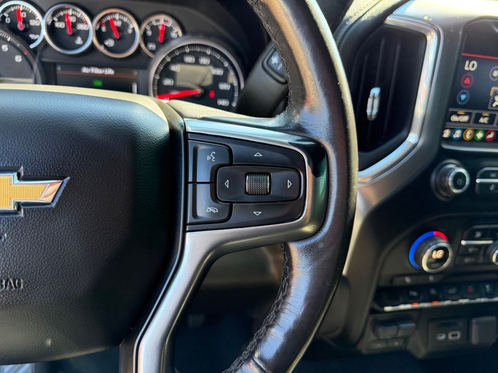 Used 2020 Silver Chevrolet LT image 19