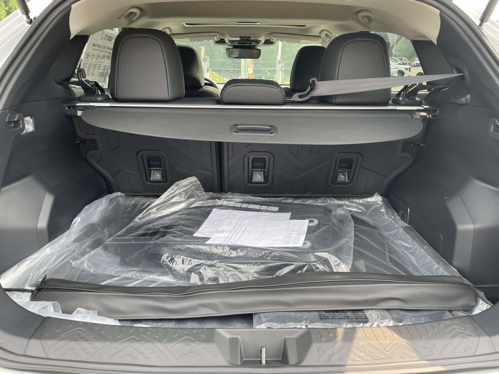New 2026 Crystal White Pearl Subaru Limited image 18