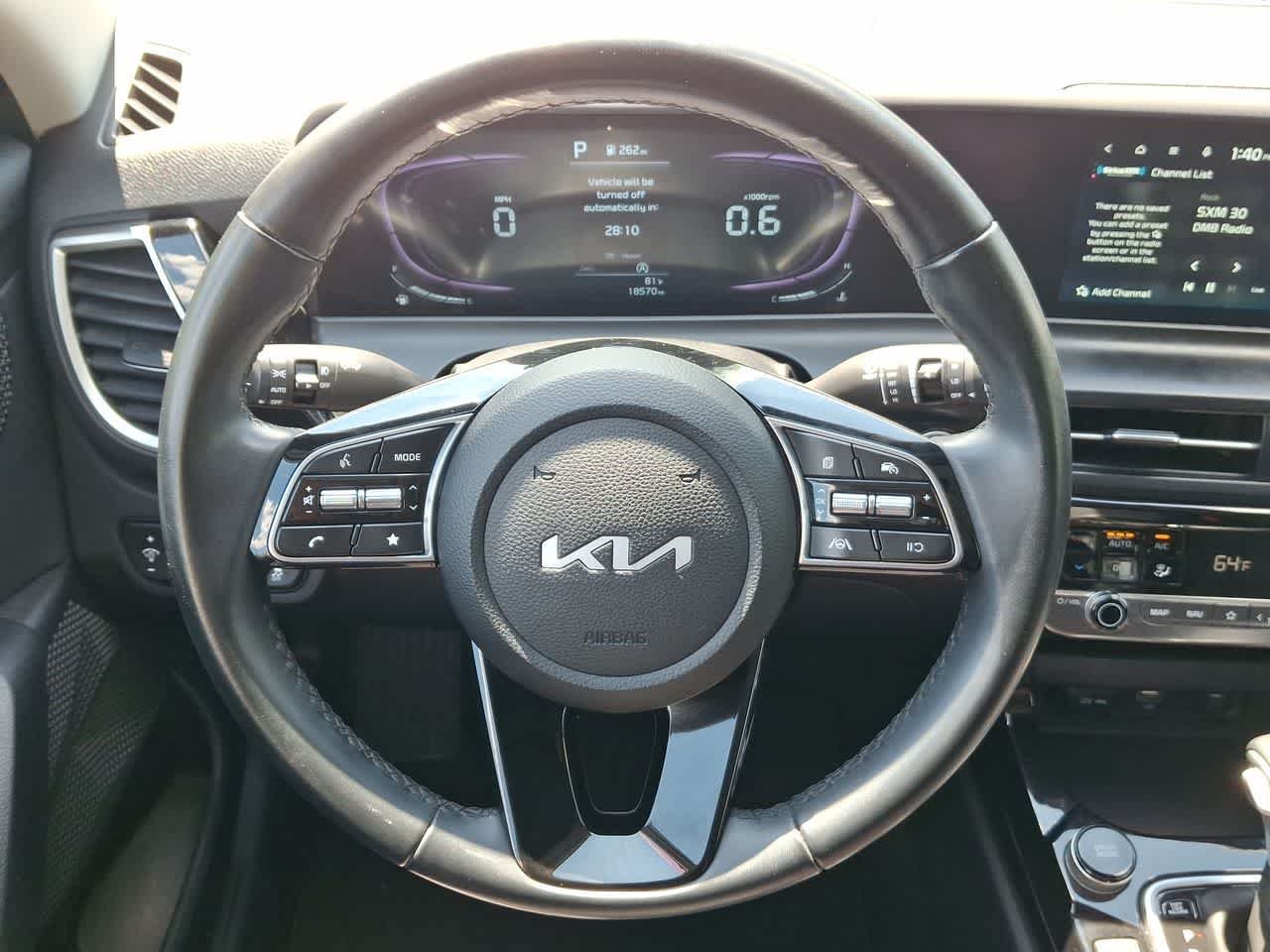 Certified Used 2025 Clear White / Black Roof Kia S image 22