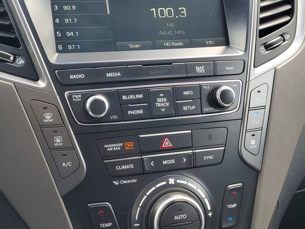 Used 2018 Silver Hyundai Limited Ultimate image 33