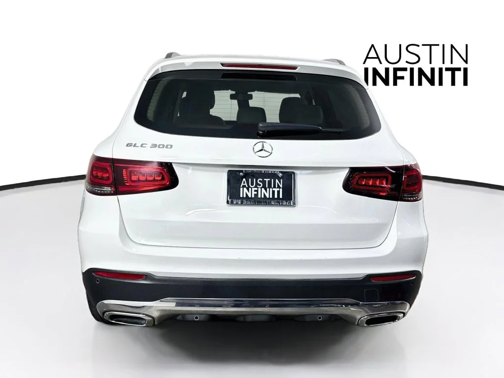 Used 2021 White Mercedes-Benz GLC 300 image 6