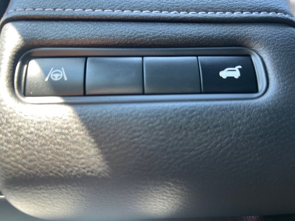 2026 Nissan Armada Platinum - Photo 26