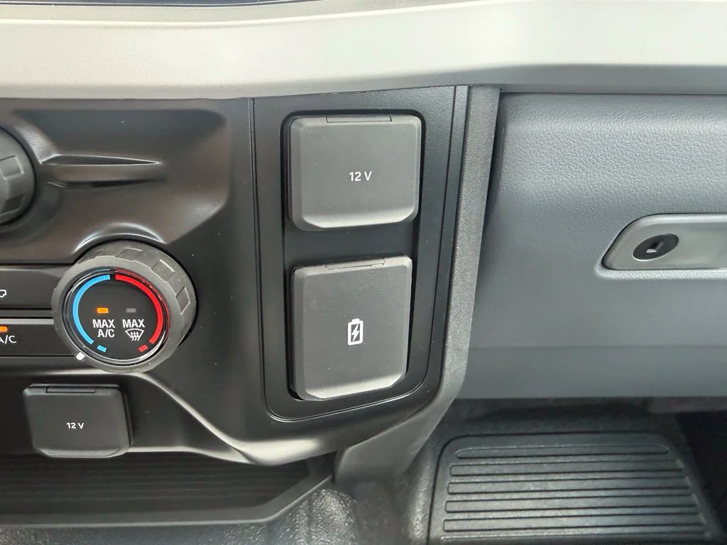 New 2026 Oxford White Ford F-450® XL image 26