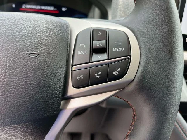 New 2026 Star White Metallic Tri-Coat Ford Active image 28