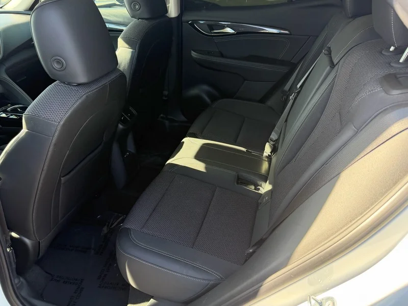 Used 2023 White Frost Tricoat Buick Preferred image 16
