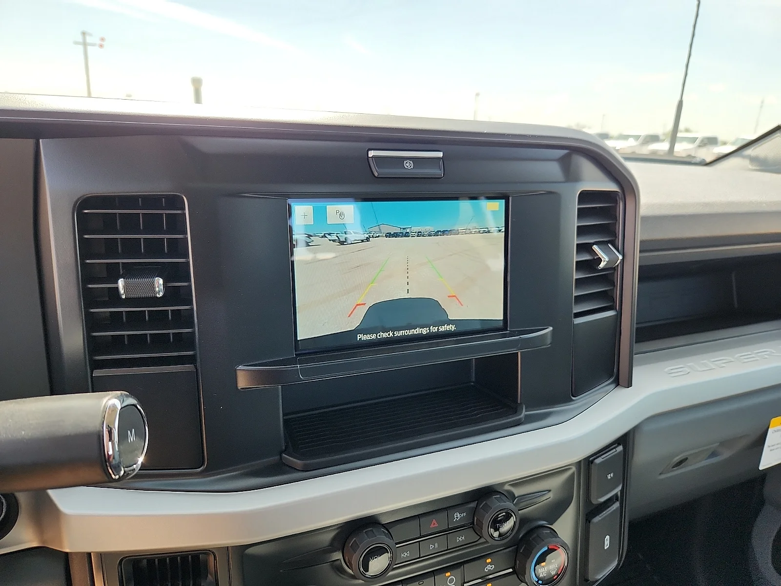 New 2026 Oxford White Ford F-450® XL image 23