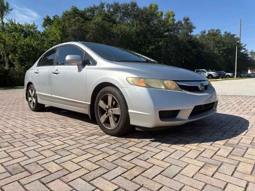 Used 2011 Silver Honda LX-S image 1