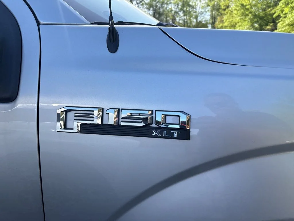 Used 2017 Silver Ford XLT image 11
