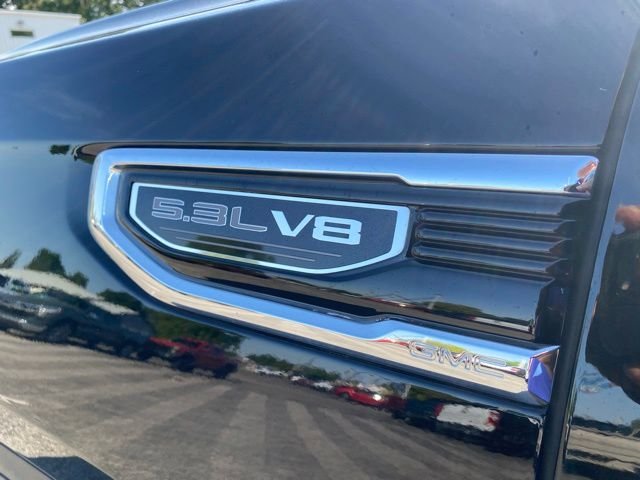 Used 2020 Black GMC SLT image 10