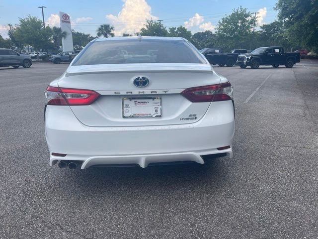 Used 2020 White Toyota SE image 7