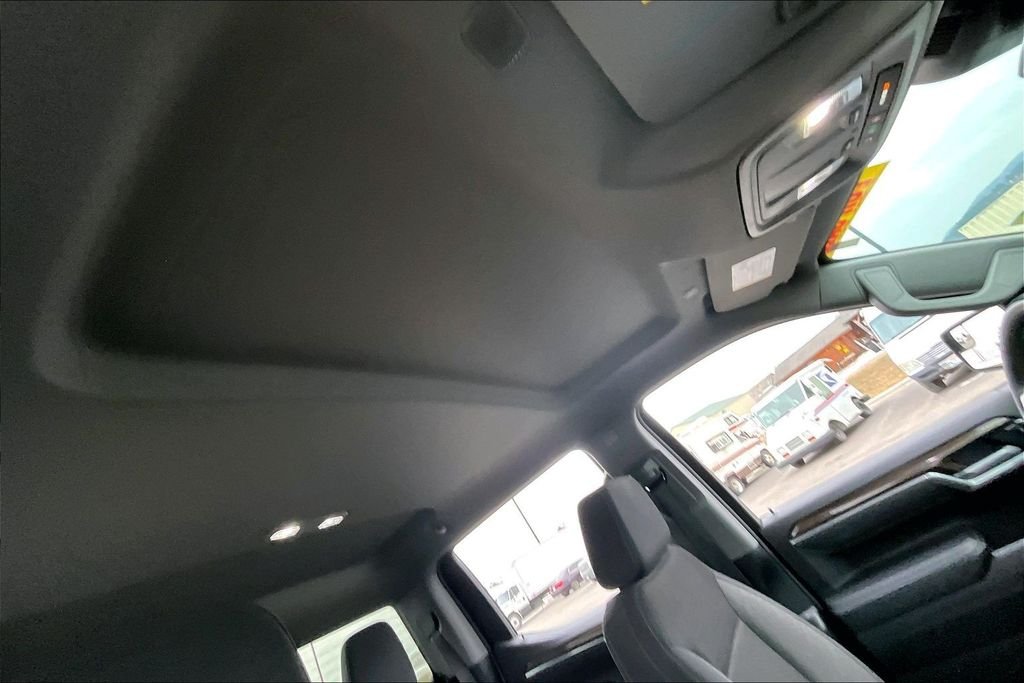 2025 Chevrolet Silverado 1500 LT - Photo 23