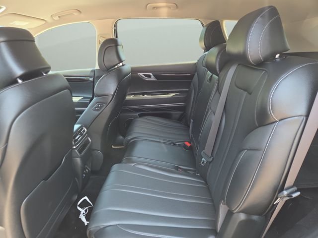 Used 2025 Gray Genesis 2.5T image 34