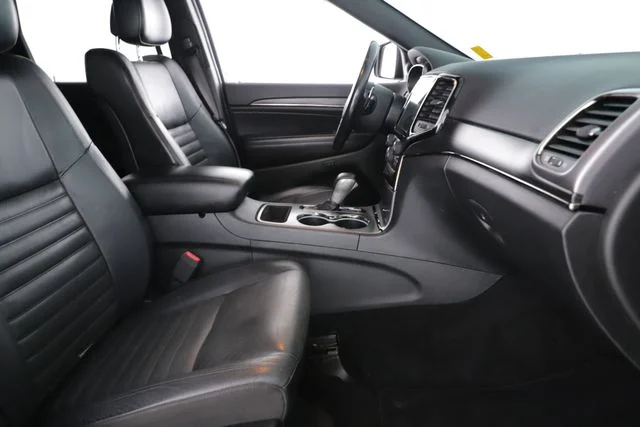 Used 2020 Blue Jeep Limited image 32