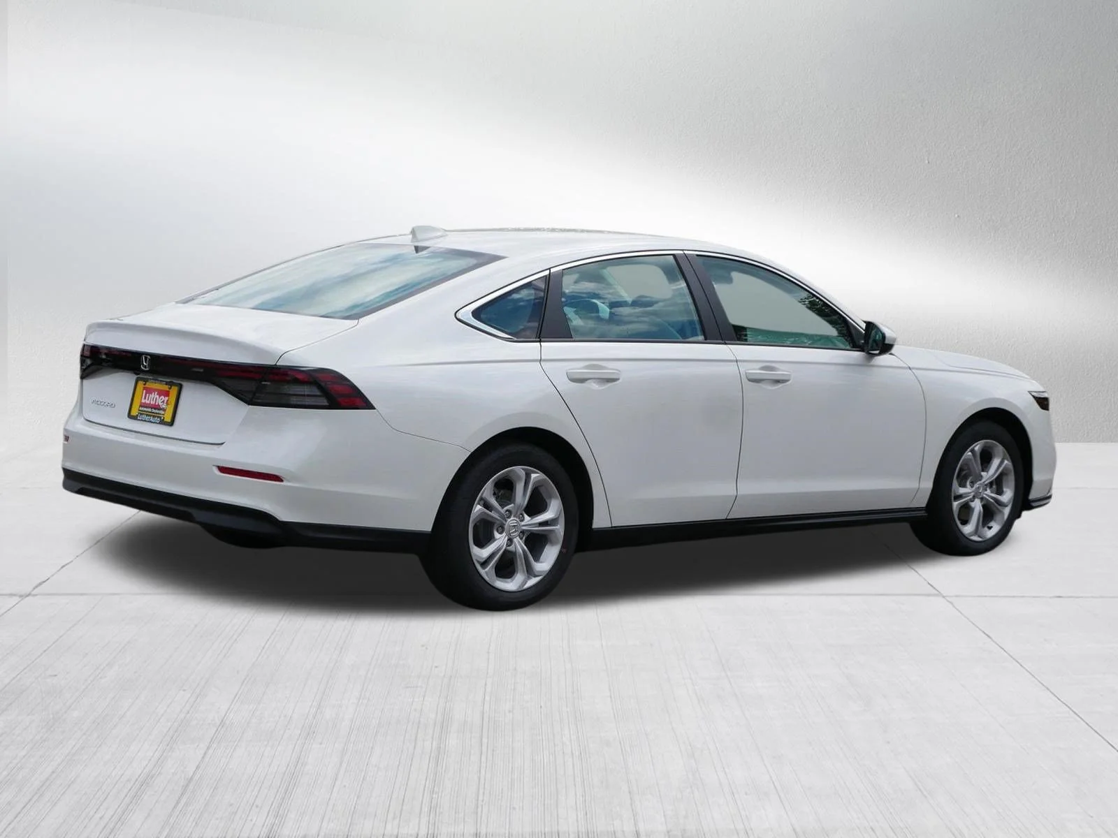 New 2026 Platinum White Pearl Honda LX image 7
