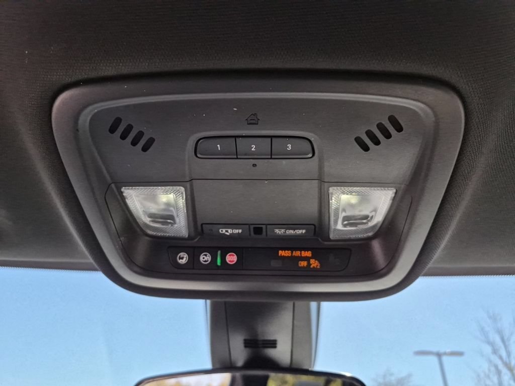 Used 2023 Northsky Blue Metallic Chevrolet LT Cloth image 44