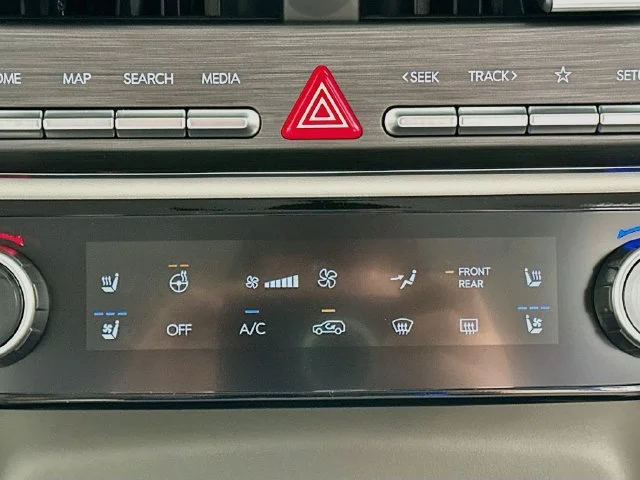 New 2027 Gray Hyundai SEL image 19