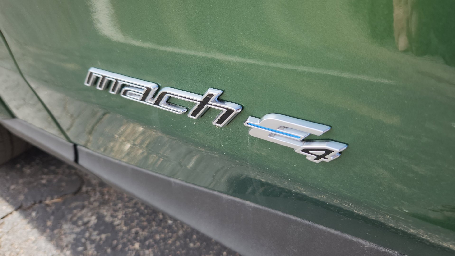 New 2026 Eruption Green Metallic Ford Premium image 21