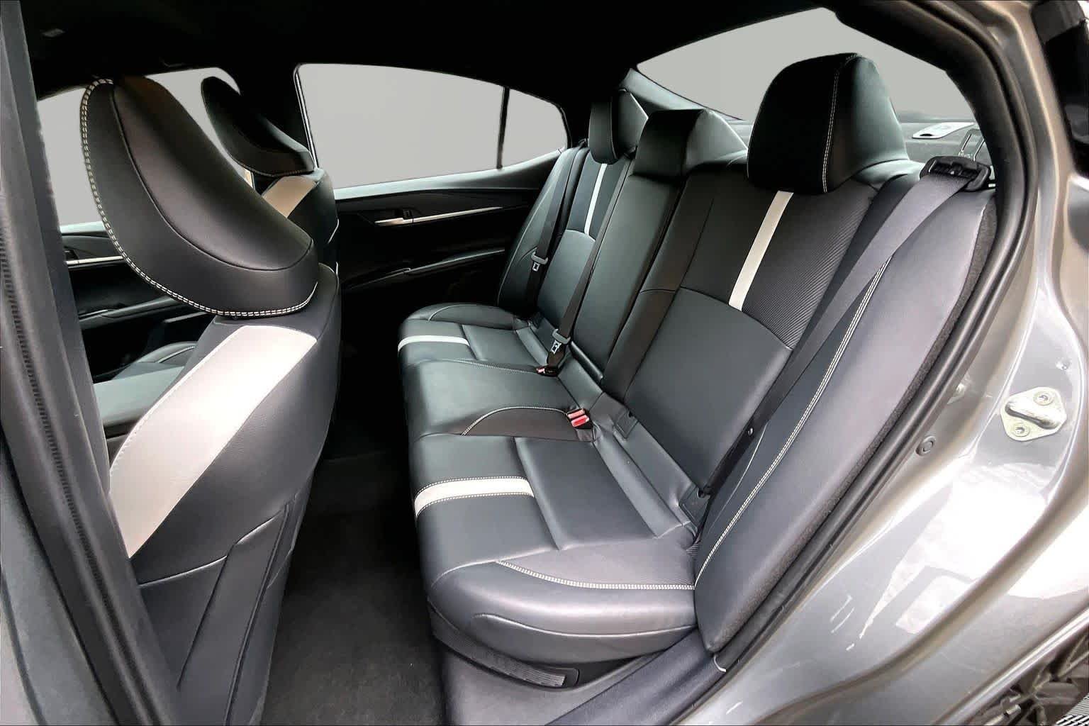Used 2025 Heavy Metal Toyota SE image 21