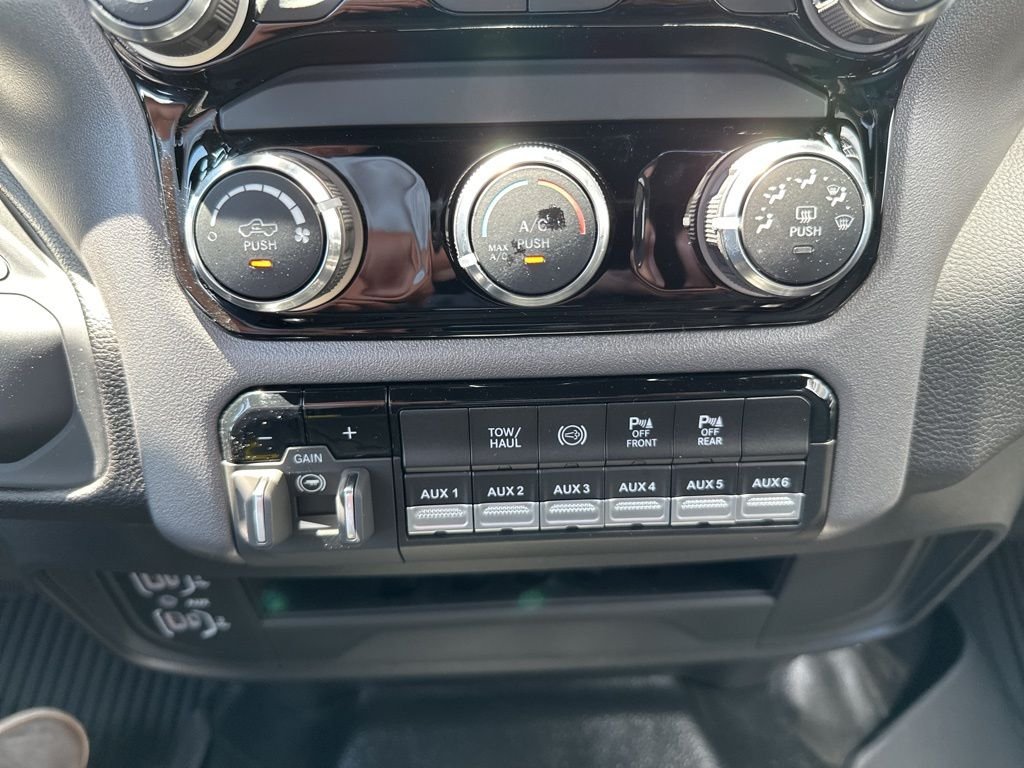 2025 RAM 2500 Big Horn - Photo 18