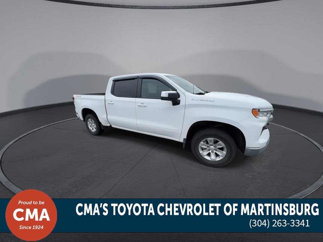 Used 2023 Summit White Chevrolet LT image 2