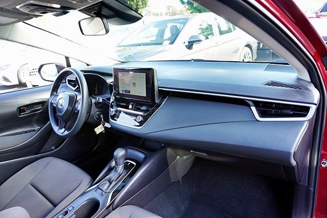 Used 2026  Toyota LE image 9