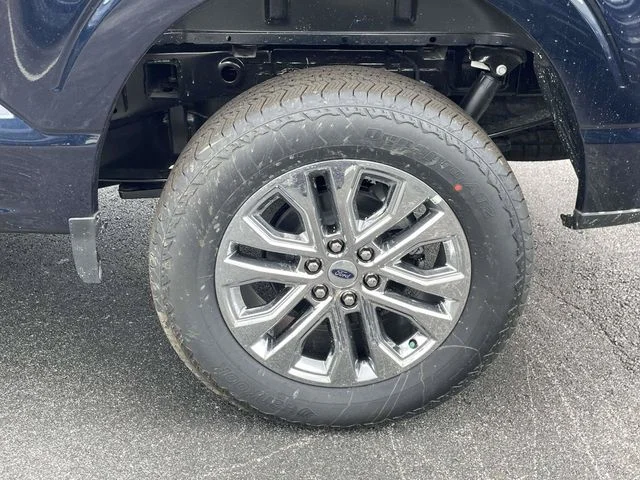 New 2026 Antimatter Blue Metallic Ford Lariat image 2
