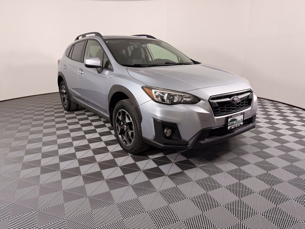 Used 2018 Silver Subaru 2.0i Premium image 5