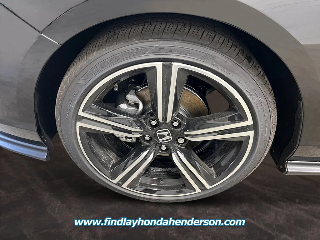 New 2026 Crystal Black Pearl Honda SE image 10