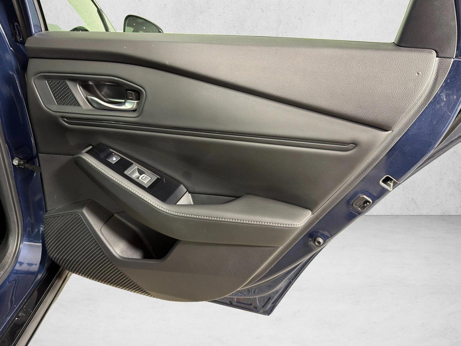 Used 2023 Canyon River Blue Metallic Honda Touring image 18