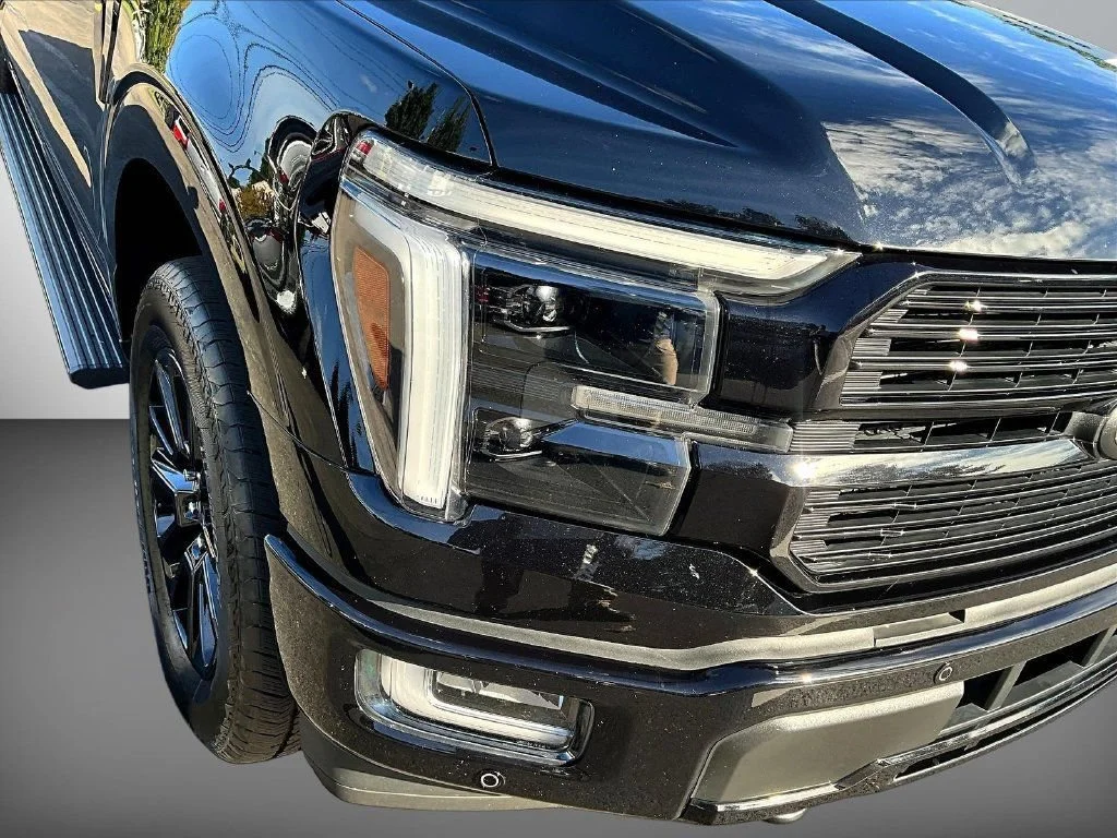 Used 2024 Black Metallic Ford Platinum image 35