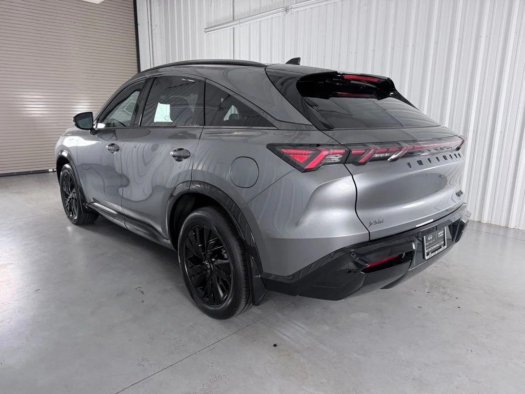 New 2027 GRAPHITE SHADOW INFINITI Sport AWD image 7