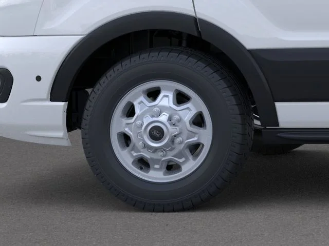 New 2026 Oxford White Ford XLT image 19