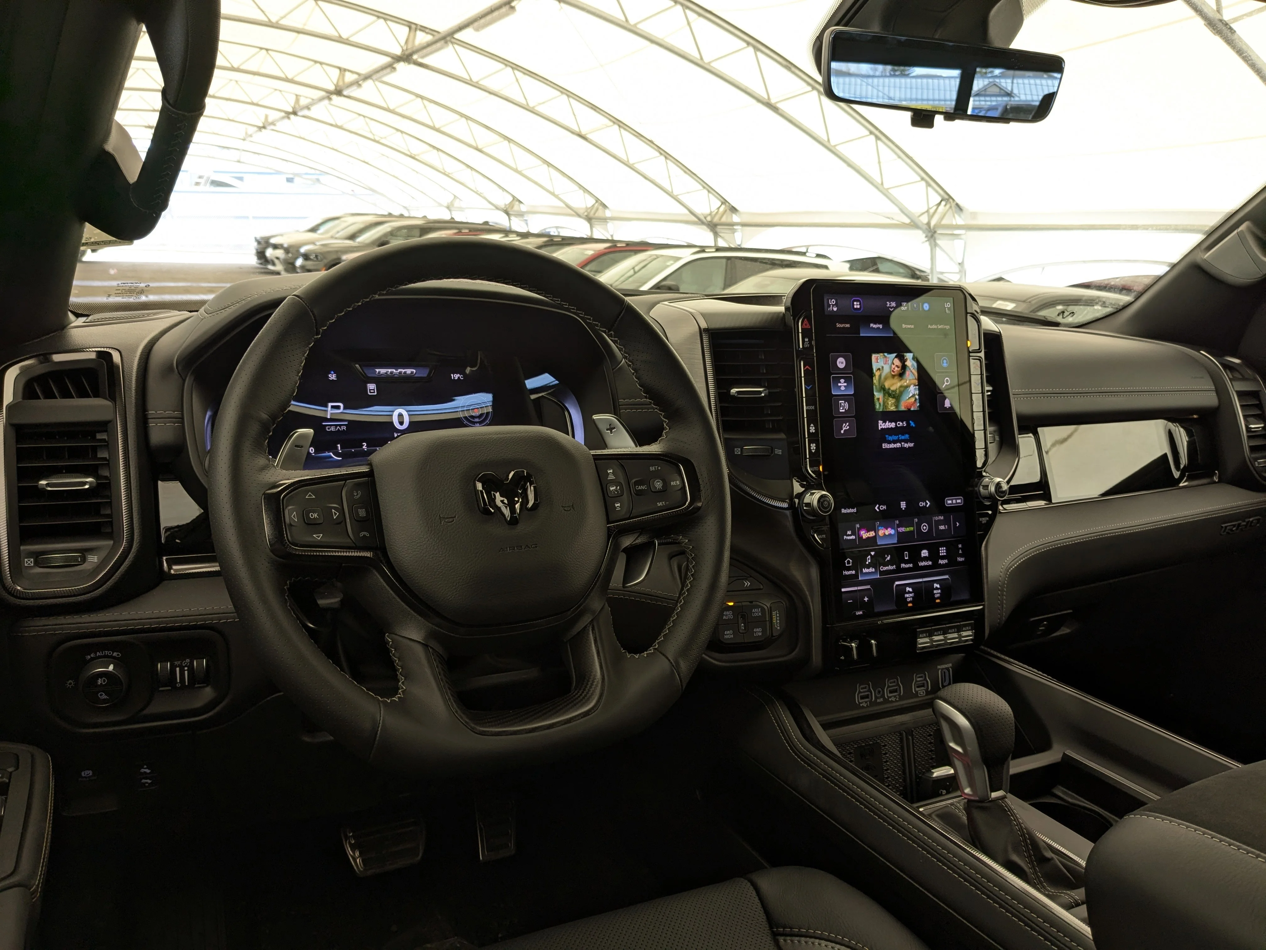 New 2026 Blue RAM RHO - - 3.0L Hurricane HO T-Turbo - RHO Level 1 Pkg w/ 14.4 Screen - Pano Sunroof & Massage Seats! image 32