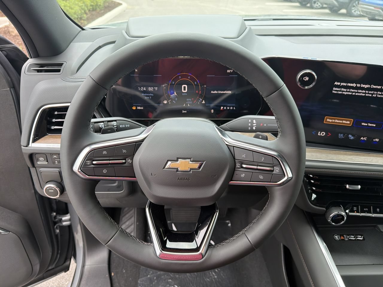 2026 Chevrolet Suburban High Country - Photo 11