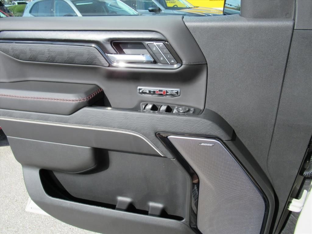 2026 GMC Sierra 1500 AT4X - Photo 19
